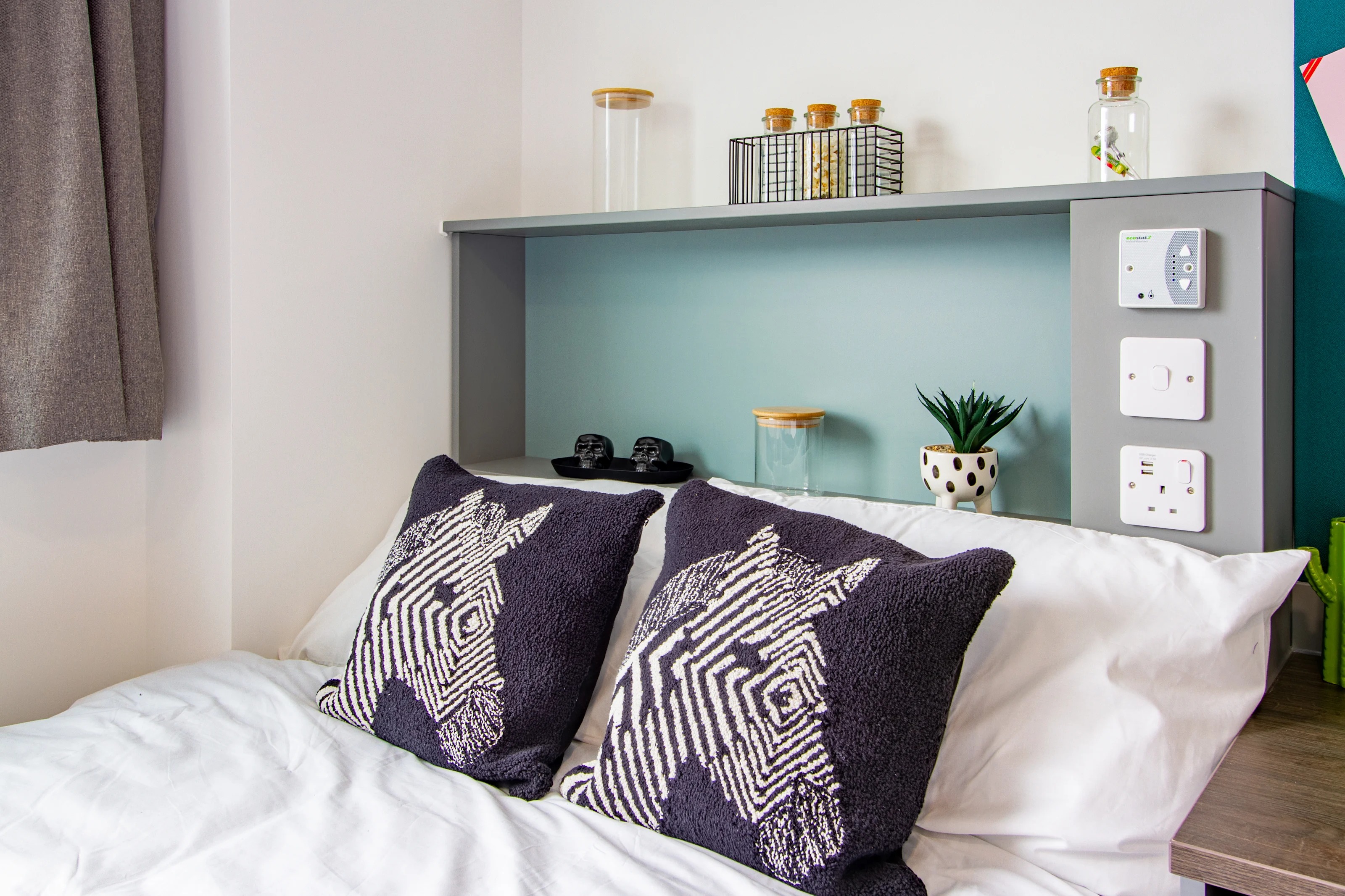 Accessible Silver Studio