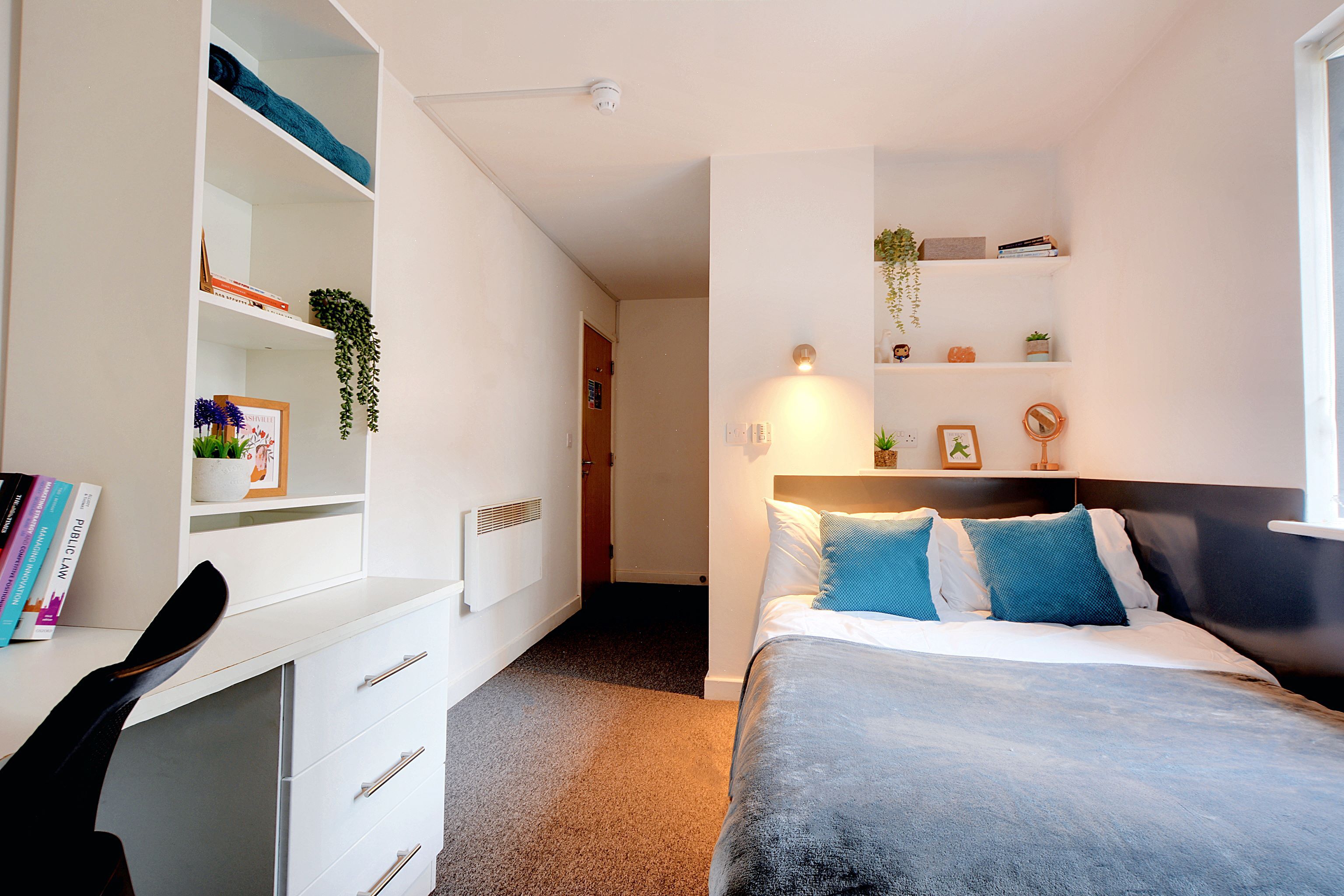 5 Bed Apartment