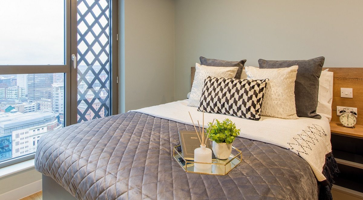 Penthouse 1 Bed Accessible Apartment