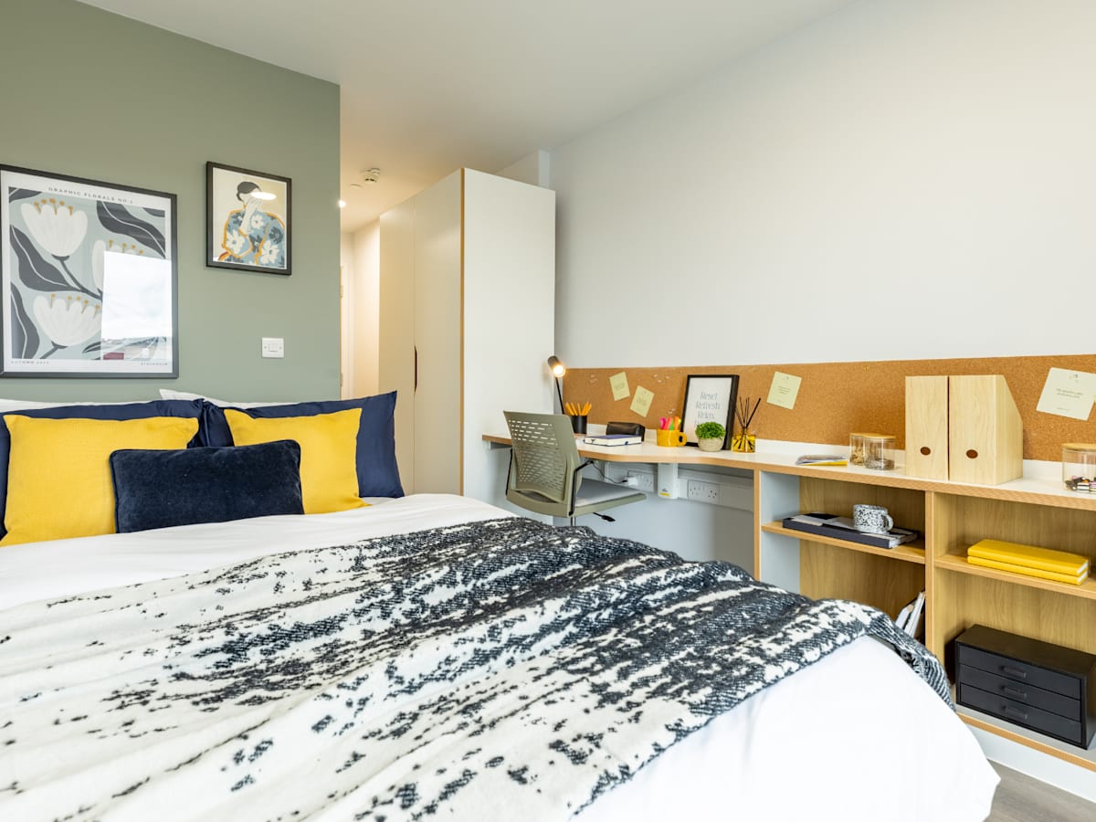 Platinum En Suite