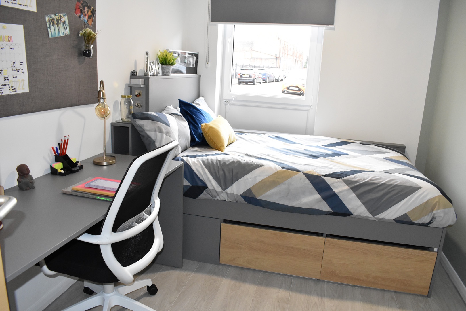 5 Bed Apartment