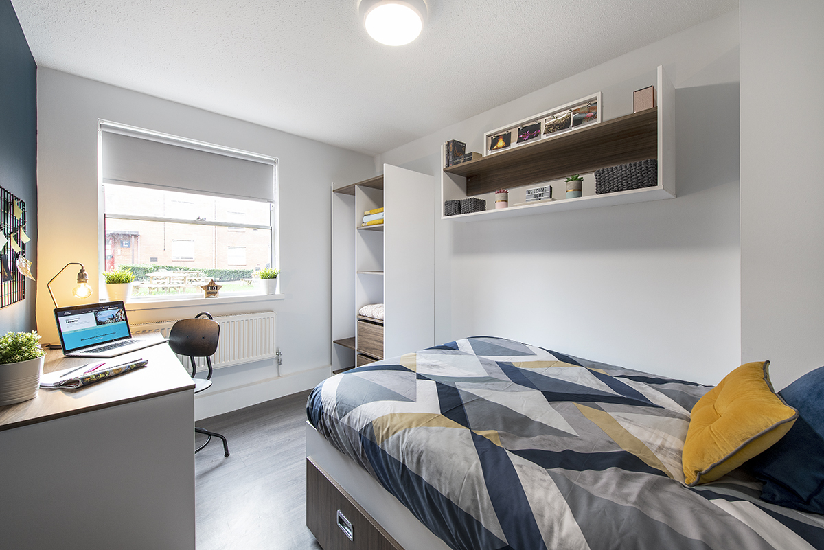 6 Bed Silver