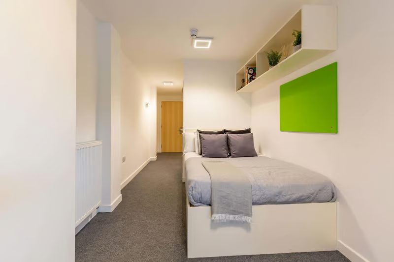 Standard Ensuite