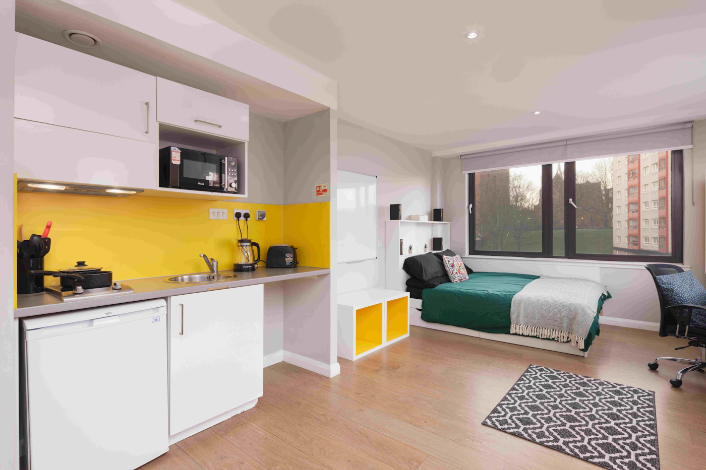 Studio Platinum - top floor