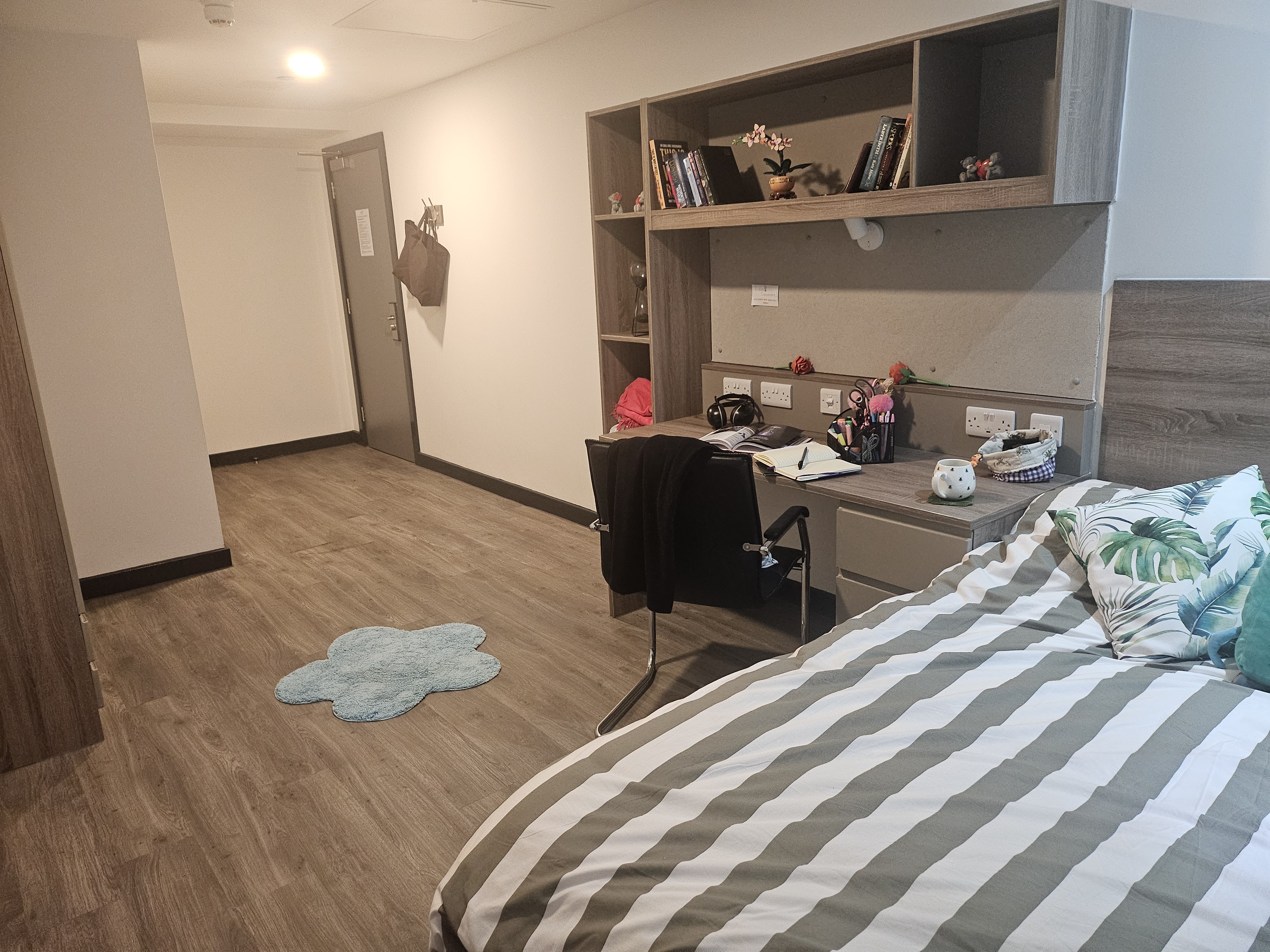 Superior Ensuite