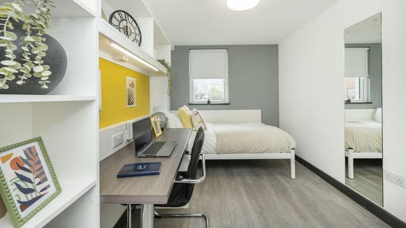 Superior Plus Ensuite