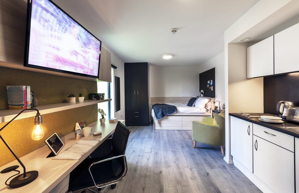 Gold Studio DDA